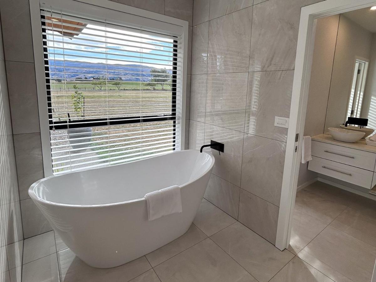 Tarras Countryside Retreat - Near Tourist Route Apartment Bagian luar foto